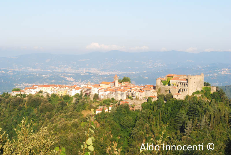 FOSDINOVO: PANORAMA 3' IMMAGINE